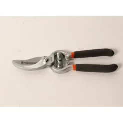 Genuine Husqvarna 599633001 Classic Hand Pruner High Carbon Steel Blade & Handle - Explore Premium Parts & Accessories for All Motor Vehicle Models< Husqvarna Parts Genuine OEM